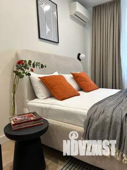1-к квартира, посуточно, 42м2, 3/25 этаж