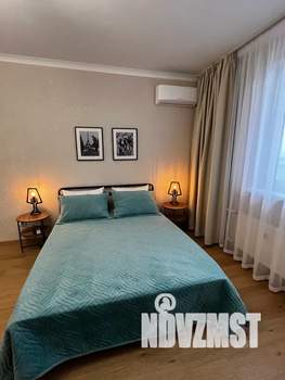 Студия квартира, посуточно, 30м2, 10/20 этаж