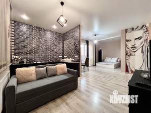 1-к квартира, посуточно, 47м2, 1/1 этаж