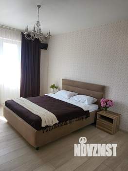 1-к квартира, посуточно, 40м2, 11/18 этаж