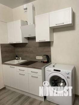 Студия квартира, посуточно, 27м2, 3/17 этаж