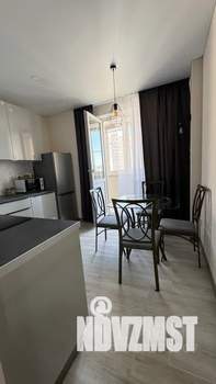 1-к квартира, посуточно, 40м2, 11/23 этаж