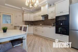 2-к квартира, посуточно, 60м2, 6/17 этаж