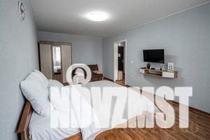 1-к квартира, посуточно, 37м2, 10/16 этаж