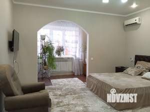 1-к квартира, на длительный срок, 42м2, 1/3 этаж