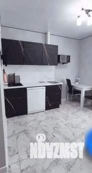 1-к квартира, посуточно, 39м2, 12/25 этаж