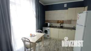 Студия квартира, посуточно, 34м2, 2/3 этаж