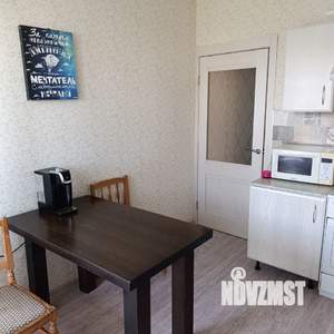 1-к квартира, на длительный срок, 38м2, 4/17 этаж