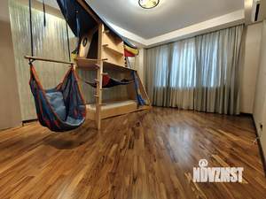 3-к квартира, на длительный срок, 104м2, 3/13 этаж