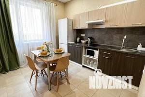 1-к квартира, посуточно, 38м2, 12/19 этаж