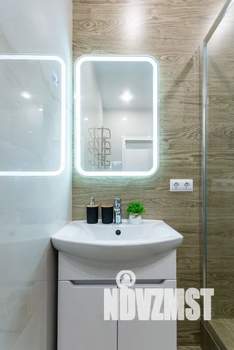 Студия квартира, посуточно, 25м2, 14/21 этаж