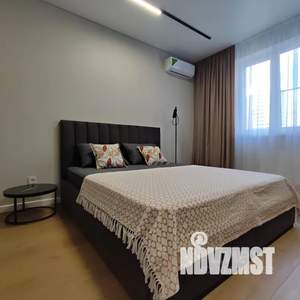 1-к квартира, посуточно, 38м2, 6/20 этаж