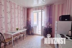 1-к квартира, посуточно, 40м2, 3/16 этаж