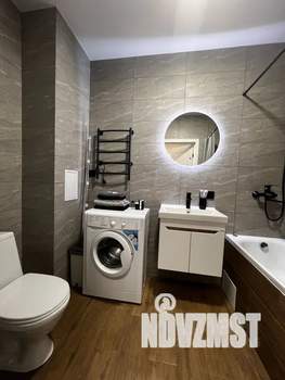 1-к квартира, посуточно, 40м2, 3/22 этаж