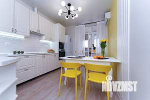 1-к квартира, посуточно, 38м2, 10/24 этаж