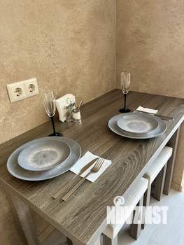 Студия квартира, посуточно, 30м2, 11/23 этаж