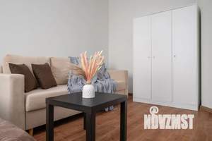 1-к квартира, посуточно, 38м2, 2/17 этаж