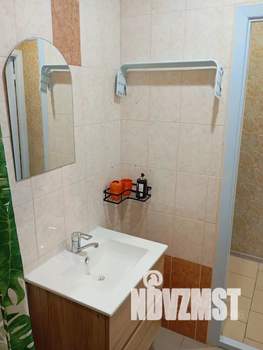 Студия квартира, посуточно, 20м2, 1/16 этаж