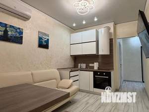 1-к квартира, посуточно, 40м2, 8/17 этаж