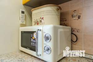 1-к квартира, посуточно, 50м2, 4/6 этаж