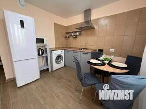 1-к квартира, посуточно, 37м2, 1/1 этаж