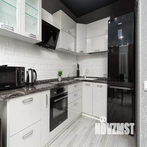 1-к квартира, посуточно, 37м2, 10/21 этаж