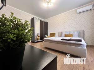 1-к квартира, посуточно, 48м2, 1/1 этаж