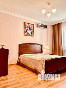 2-к квартира, посуточно, 80м2, 1/1 этаж