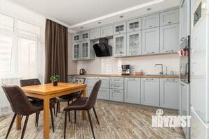 3-к квартира, посуточно, 75м2, 1/1 этаж