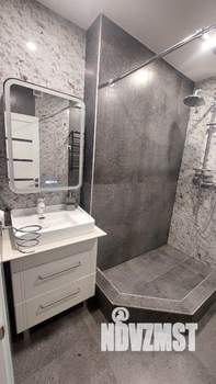 1-к квартира, посуточно, 49м2, 9/16 этаж