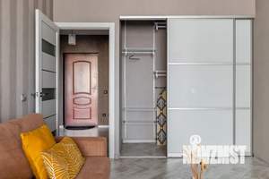 1-к квартира, посуточно, 42м2, 21/24 этаж