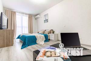 1-к квартира, посуточно, 42м2, 15/25 этаж