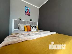 1-к квартира, посуточно, 40м2, 3/17 этаж