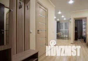 2-к квартира, посуточно, 50м2, 1/1 этаж