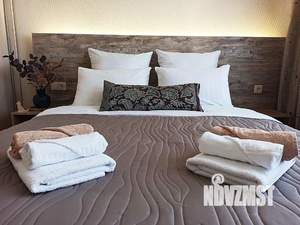 1-к квартира, посуточно, 49м2, 1/1 этаж