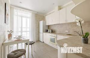1-к квартира, посуточно, 45м2, 13/25 этаж
