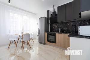 1-к квартира, посуточно, 39м2, 11/16 этаж