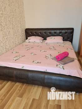 1-к квартира, посуточно, 40м2, 2/17 этаж