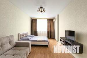 1-к квартира, посуточно, 42м2, 16/24 этаж