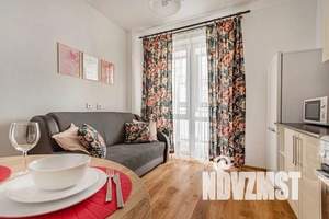 1-к квартира, посуточно, 44м2, 1/22 этаж
