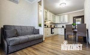 1-к квартира, посуточно, 61м2, 1/1 этаж
