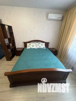 1-к квартира, посуточно, 50м2, 8/19 этаж