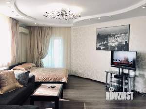 1-к квартира, посуточно, 53м2, 1/1 этаж