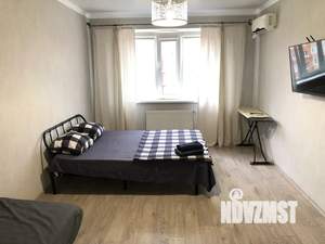 1-к квартира, посуточно, 38м2, 15/16 этаж