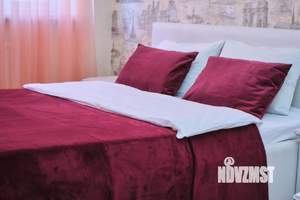 1-к квартира, посуточно, 48м2, 1/1 этаж