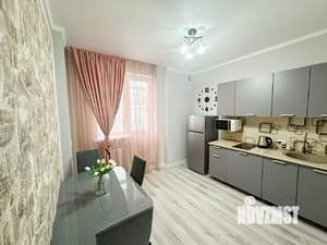1-к квартира, посуточно, 37м2, 18/19 этаж