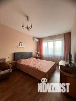 1-к квартира, посуточно, 38м2, 3/16 этаж