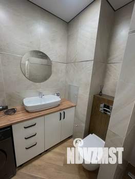 1-к квартира, посуточно, 35м2, 18/21 этаж