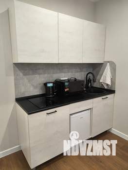 Студия квартира, посуточно, 23м2, 1/17 этаж