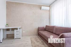 Студия квартира, посуточно, 28м2, 17/21 этаж
